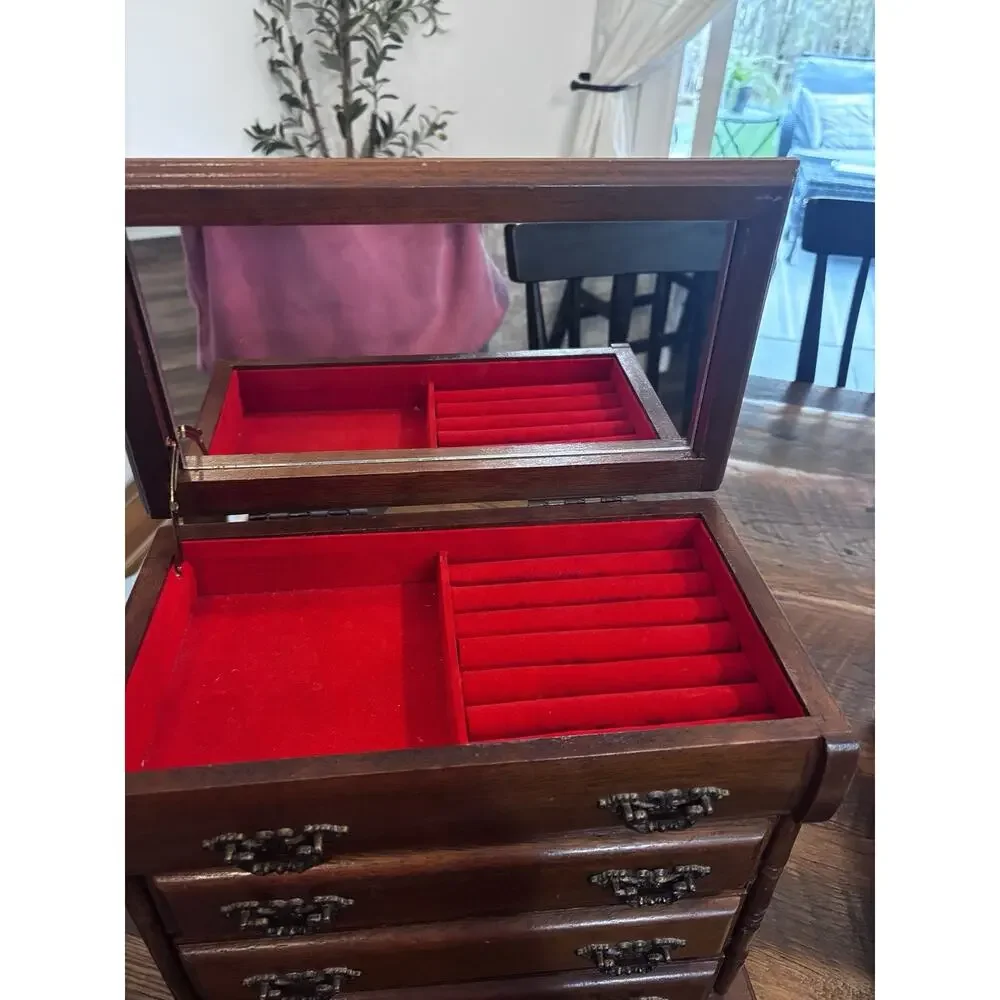Vintage MCM Musical Jewelry Box 11